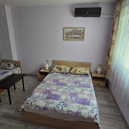 Fema Guest House Balchik Exterior foto