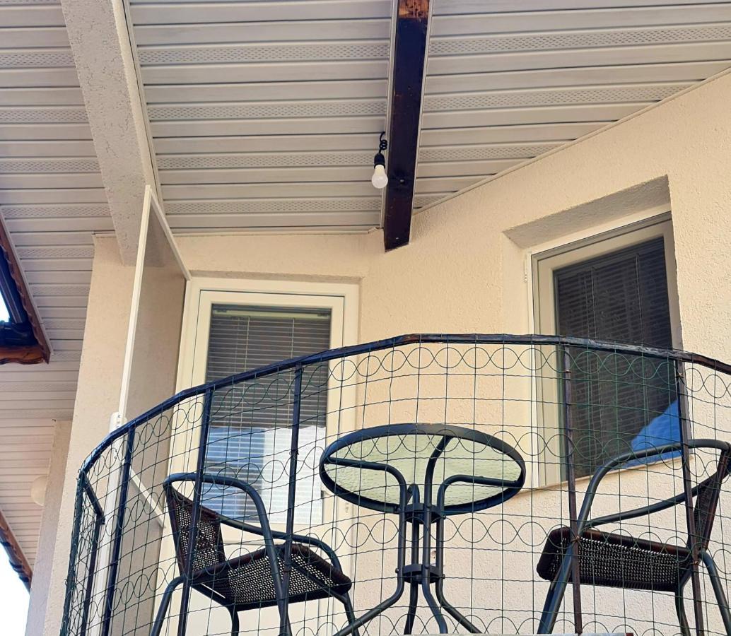 Fema Guest House Balchik Exterior foto